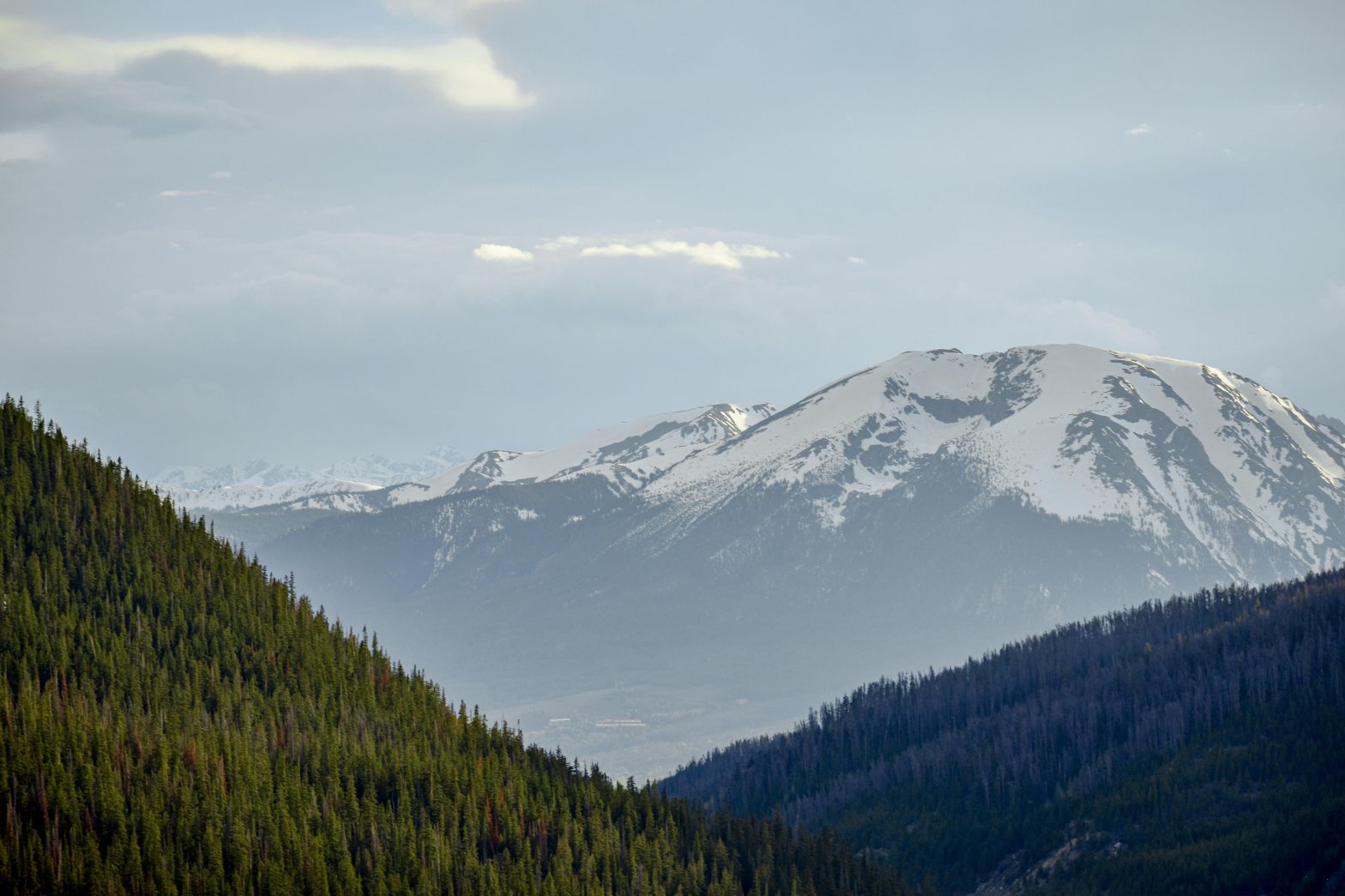 Photo of Scenic Rocky Mountain Landscape in Colorado